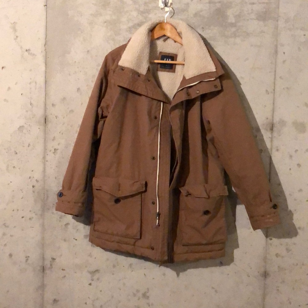 Gap men’s winter coat.